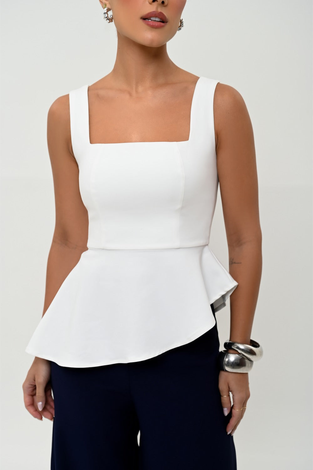 BLUSA ASSIMETRIA PLANE-COTTON