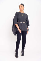 Poncho Quadrado com Trança Horizontal