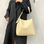 Bolsa Tote de Couro Leftside - Elegância e Versatilidade