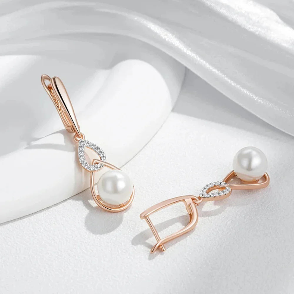 Brincos Longos de Pérola com Ouro Rosa 585 e Zircônia