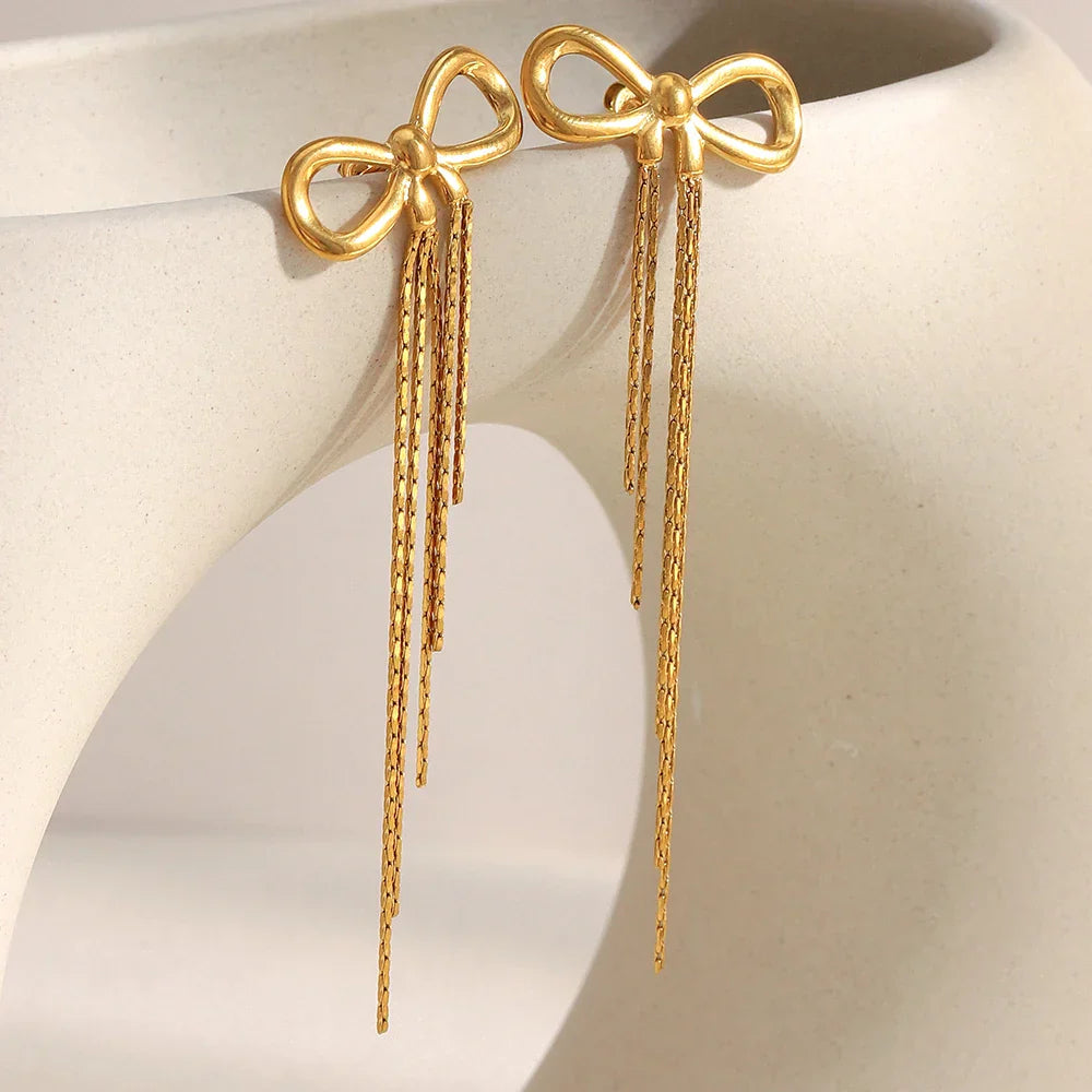 Brincos Luxuosos Bowknot com Zircão Banhados a Ouro