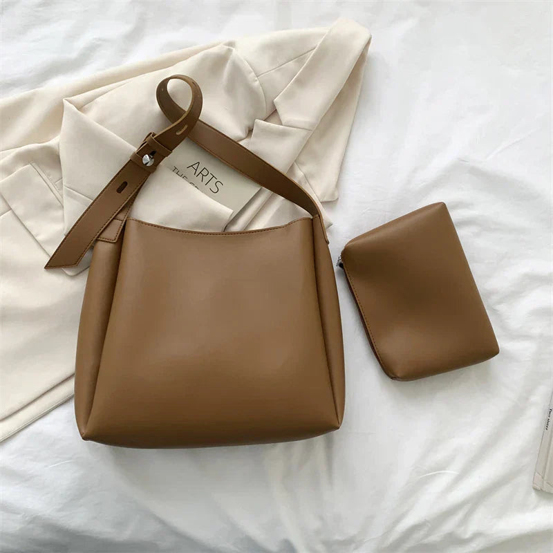 Bolsa Tote de Couro Leftside - Elegância e Versatilidade