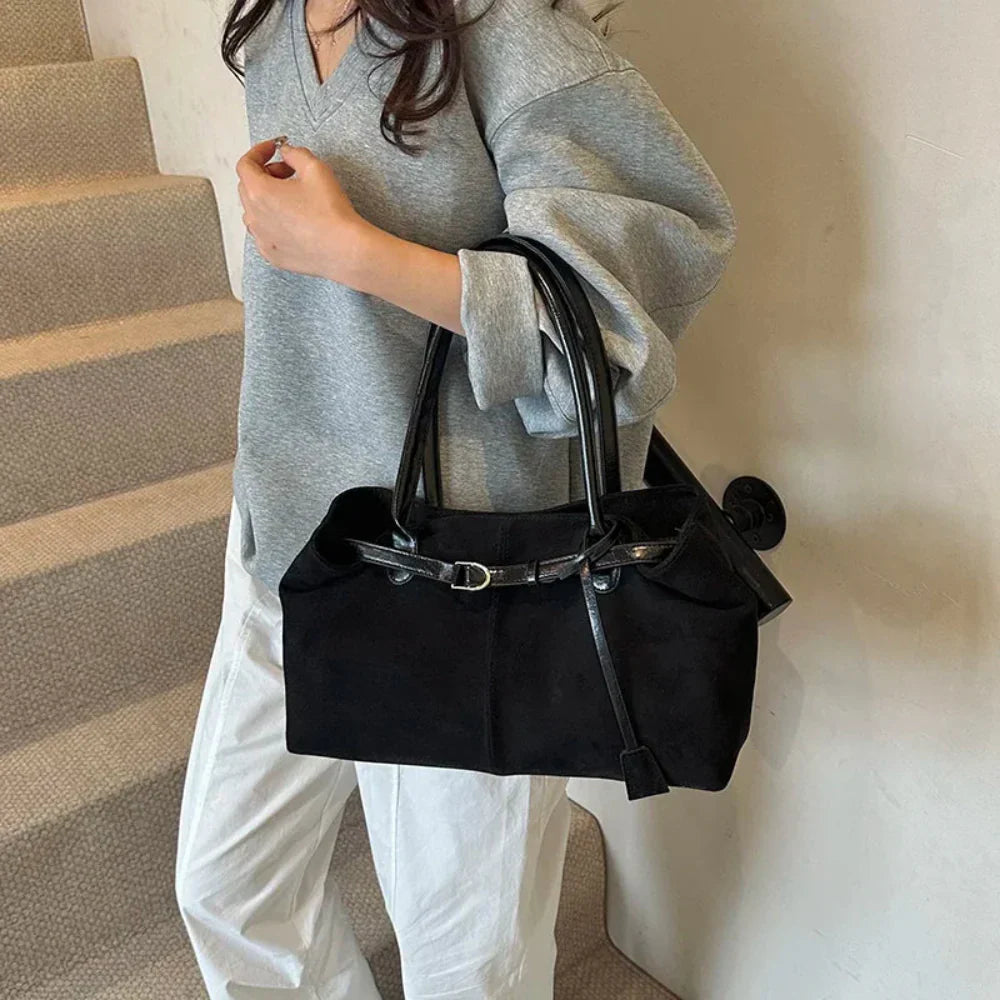 Bolsa de Ombro Elegante Y2K - Tendência Inverno 2024