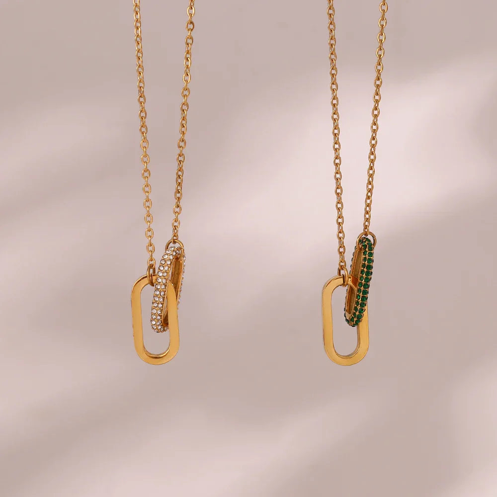 Colar Luxuoso com Pingente de Strass em Aço Inoxidável