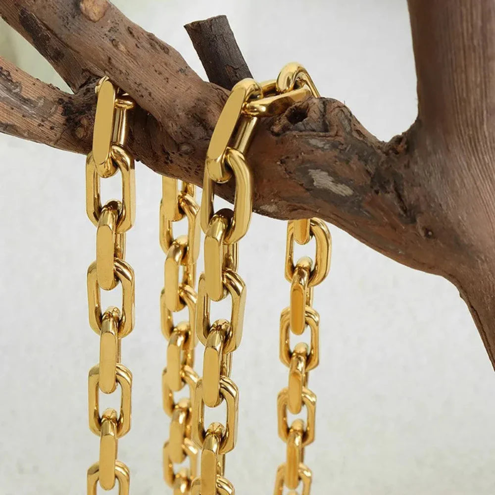 Conjunto de Joias em Aço Inoxidável Banhado a Ouro