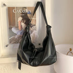 Bolsa Hobo de Couro Plutônio Luxo para Mulheres