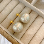 Brincos Vintage com Pérola Simulada Elegante