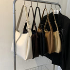 Bolsa Tote de Couro Leftside - Elegância e Versatilidade