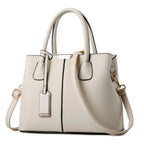 Elegante Bolsa de Couro Plutônio Feminina