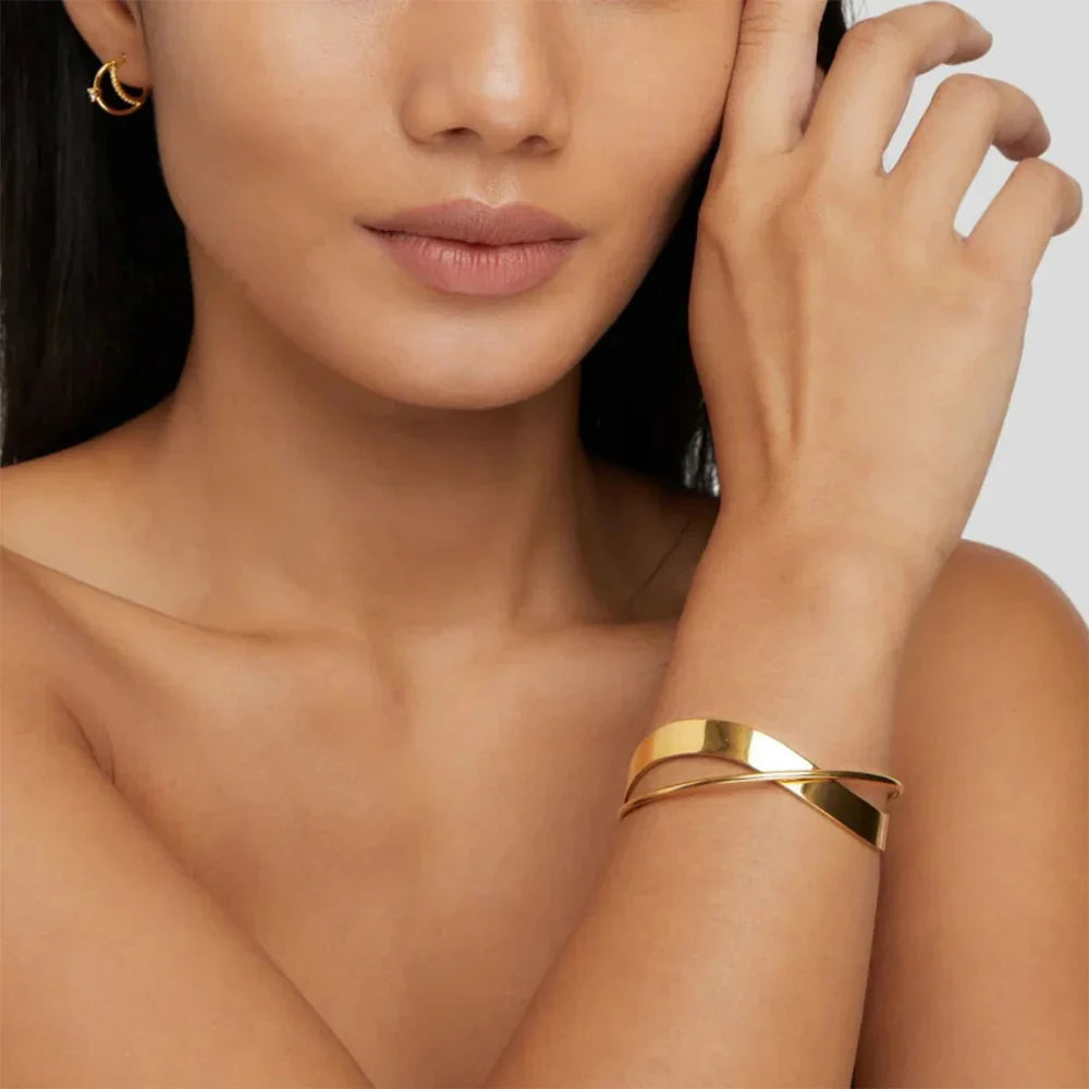 Pulseira Onda Minimalista 18K Ouro Uworld